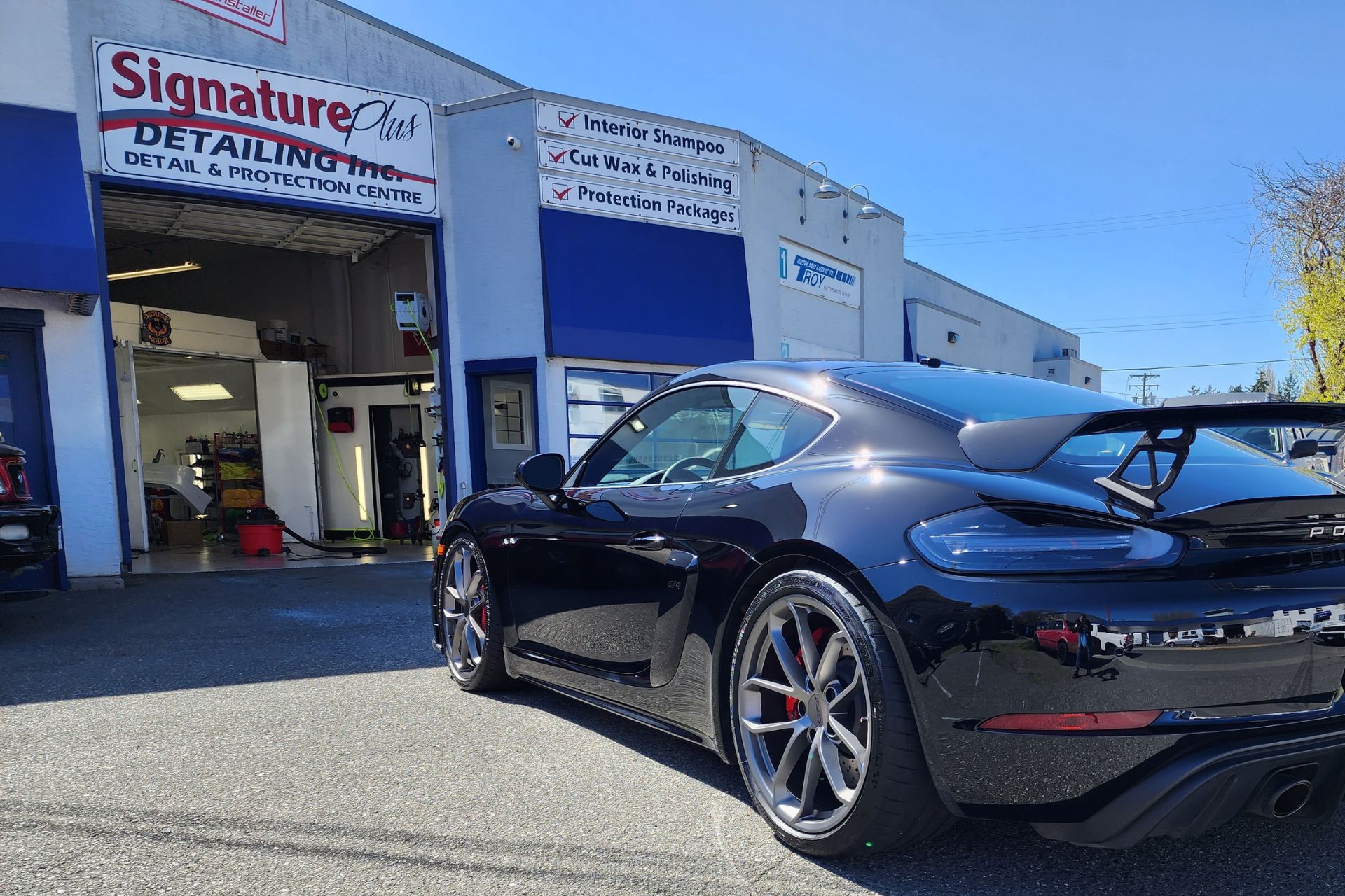 Signature Detailing in Victoria B.C Automotive Detailing and Paint Protection Services